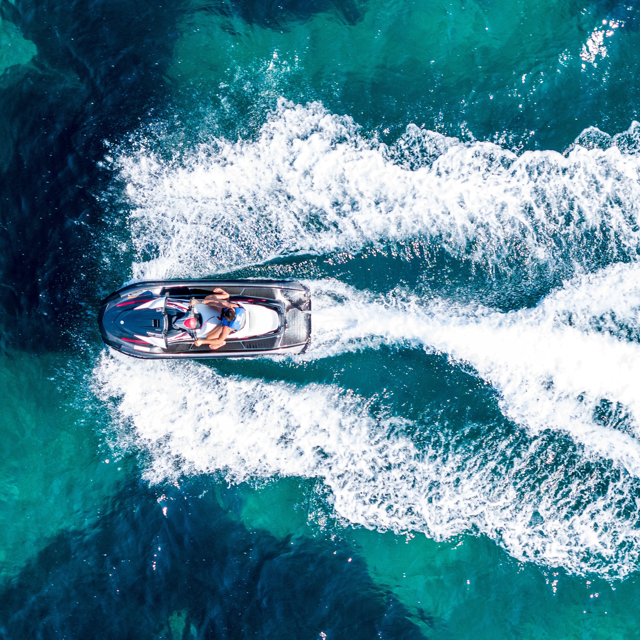 Jet Ski (YAMAHA Waverunner VX)