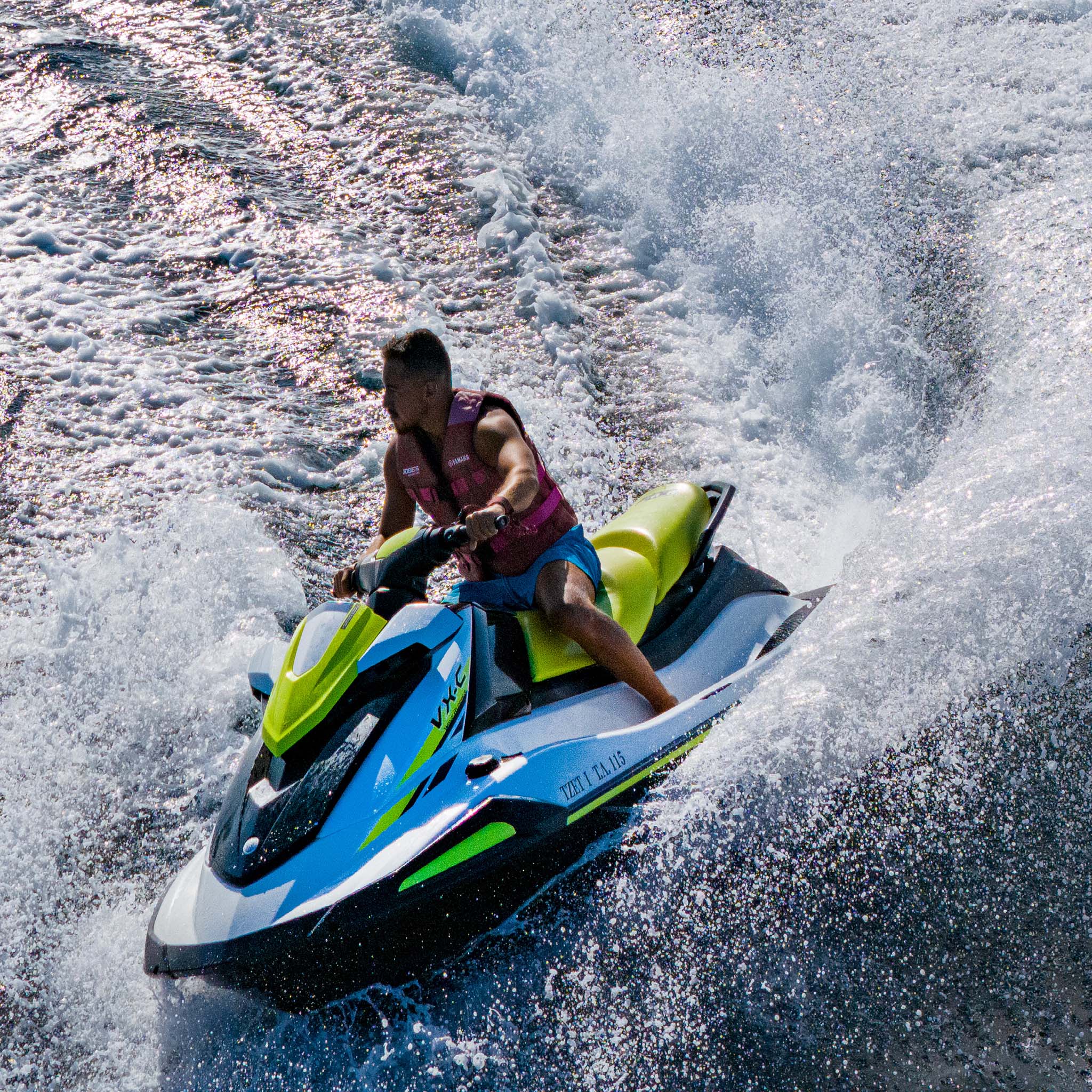 Jet Ski (YAMAHA Waverunner VX)