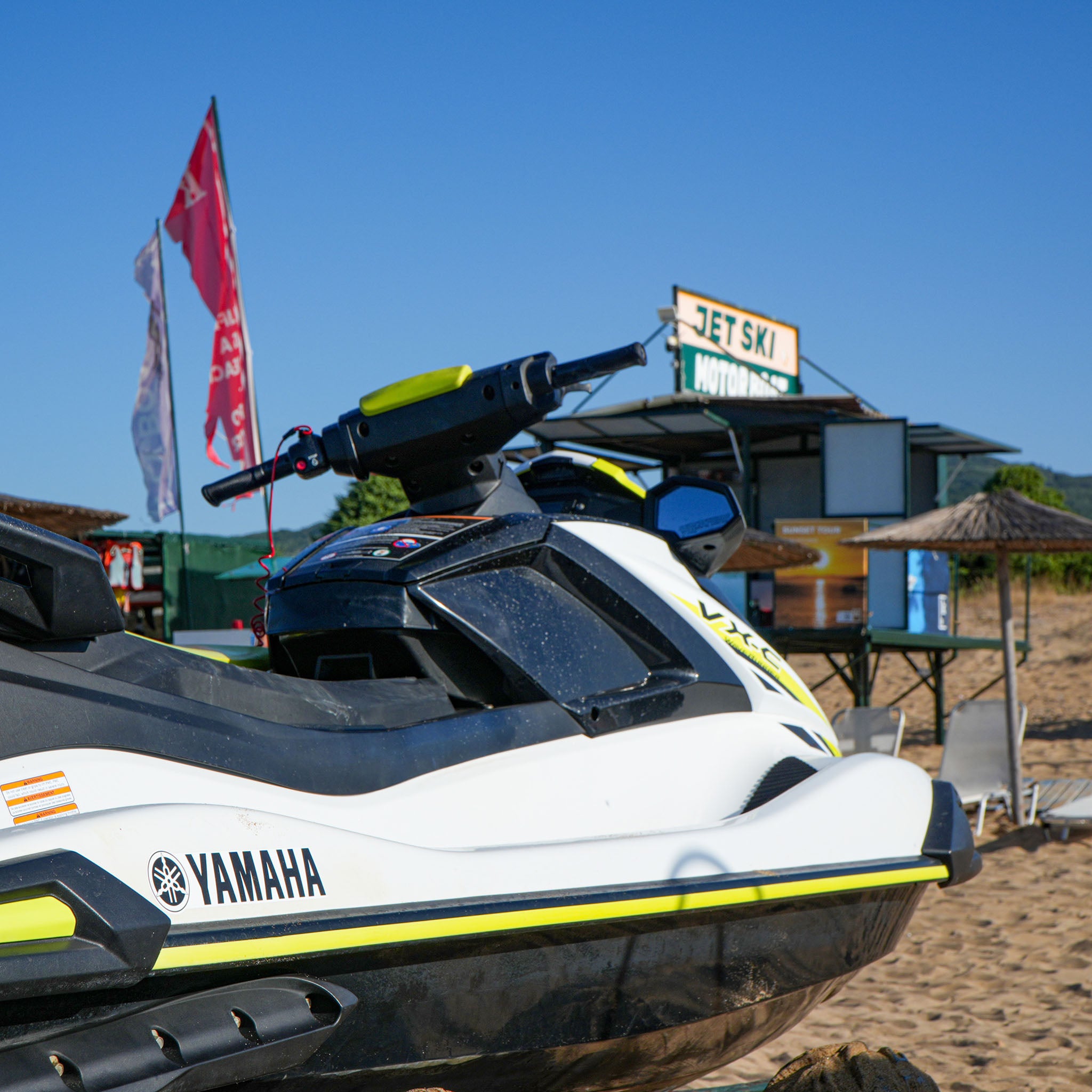Jet Ski (YAMAHA Waverunner VX)